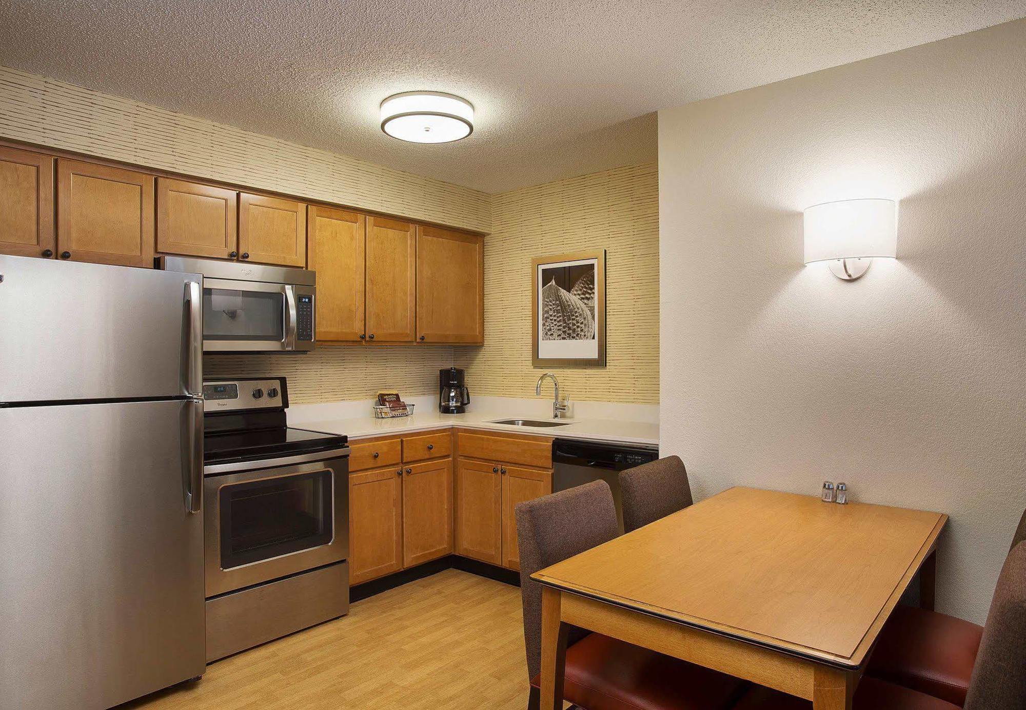 Residence Inn By Marriott Detroit / Novi Exterior photo